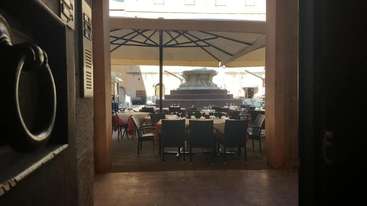 Bed & Breakfast Villa Julia Bosa Italy