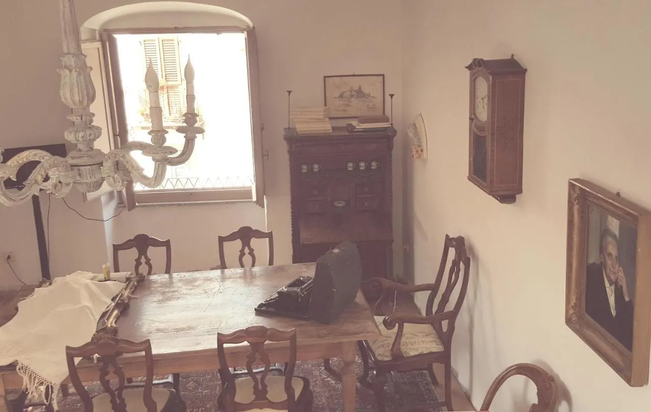Bed & Breakfast Villa Julia Bosa