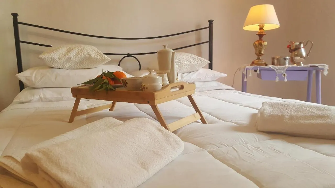 Bed & Breakfast Villa Julia Bosa
