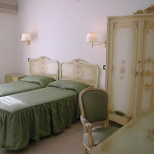 Hotel Royal, Bosa